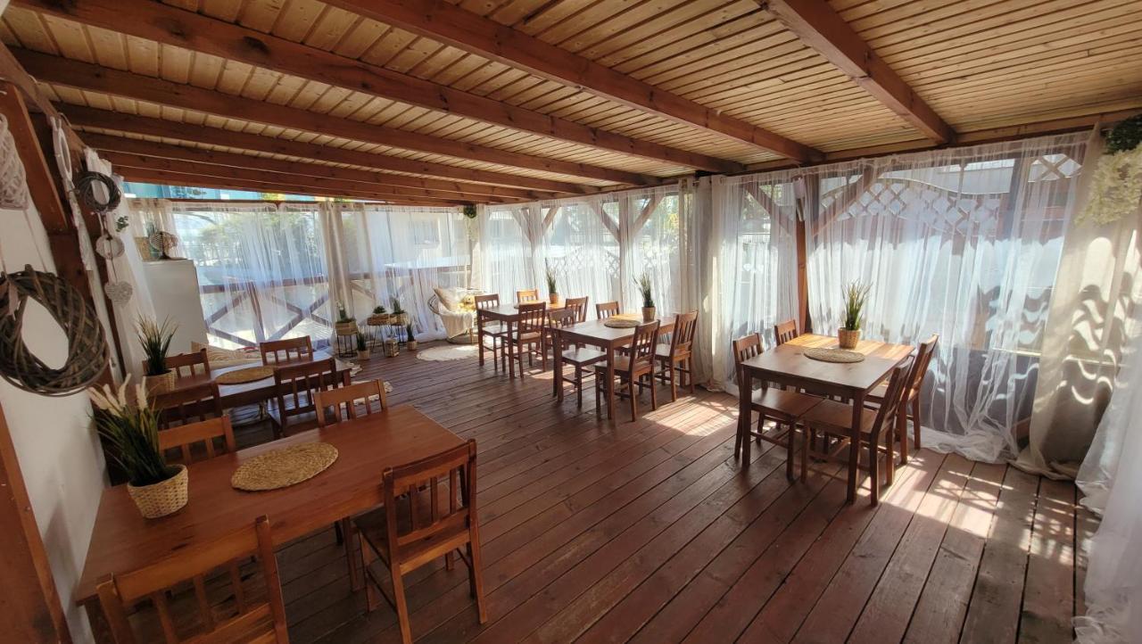 Pod Debem Bed & Breakfast ครีนิซามอร์สกา ภายนอก รูปภาพ